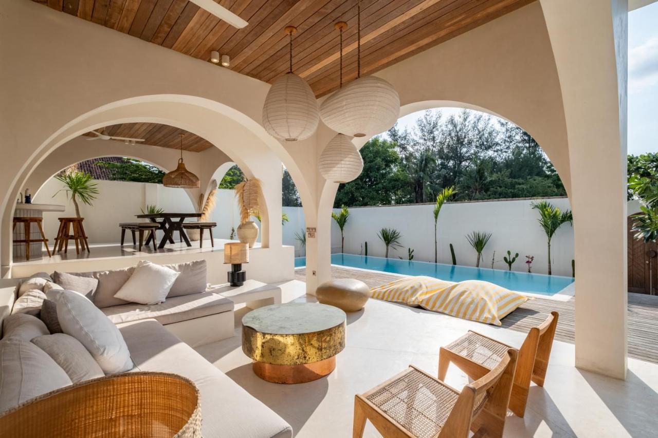 Villa Odyssea Τζίλι Τραγουανγκάν Εξωτερικό φωτογραφία