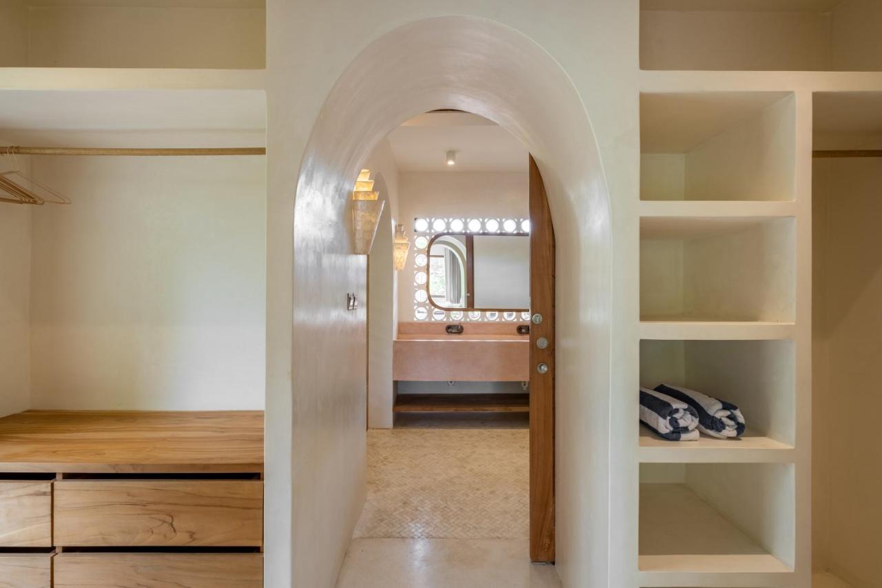 Villa Odyssea Τζίλι Τραγουανγκάν Εξωτερικό φωτογραφία