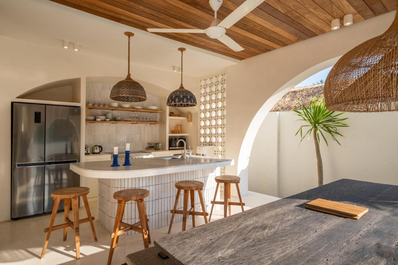 Villa Odyssea Τζίλι Τραγουανγκάν Εξωτερικό φωτογραφία